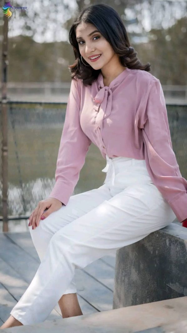 Nijeke Notun Looks Dite Western Fashion Ladies Stylish Cotton Formal Pants. - Image 2
