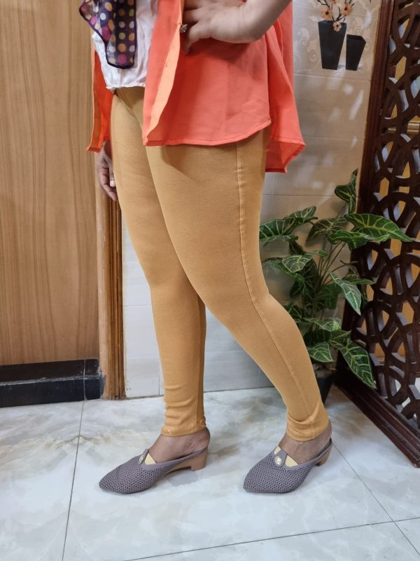 মেয়েদের জন্য মোটা কাপরের জেজ্ঞিংস । Brown - Image 3