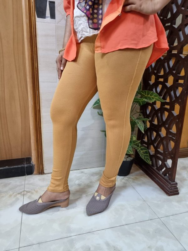 মেয়েদের জন্য মোটা কাপরের জেজ্ঞিংস । Brown