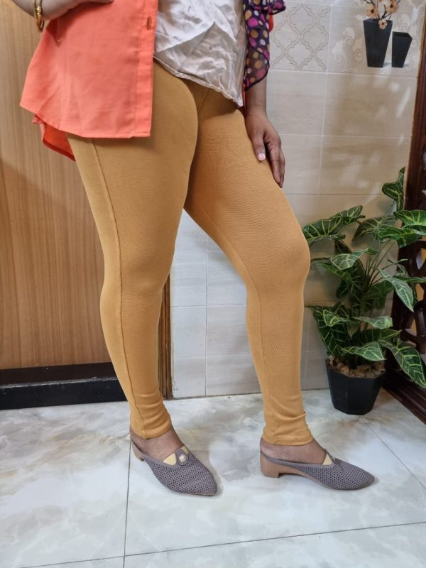 মেয়েদের জন্য মোটা কাপরের জেজ্ঞিংস । Brown - Image 5