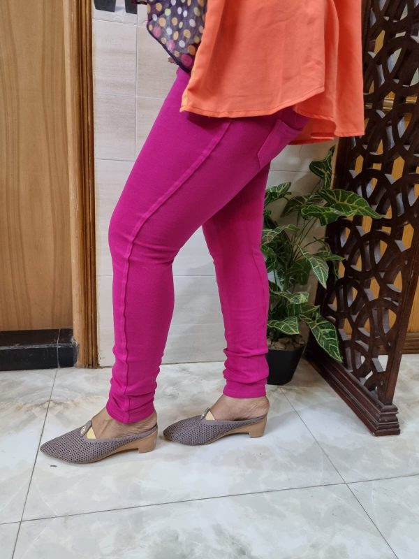 মেয়েদের জন্য মোটা কাপরের জেজ্ঞিংস । Magenta - Image 4