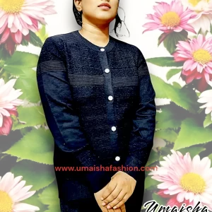 Stylish comfortable and warm sweater for woman.pbd Black
