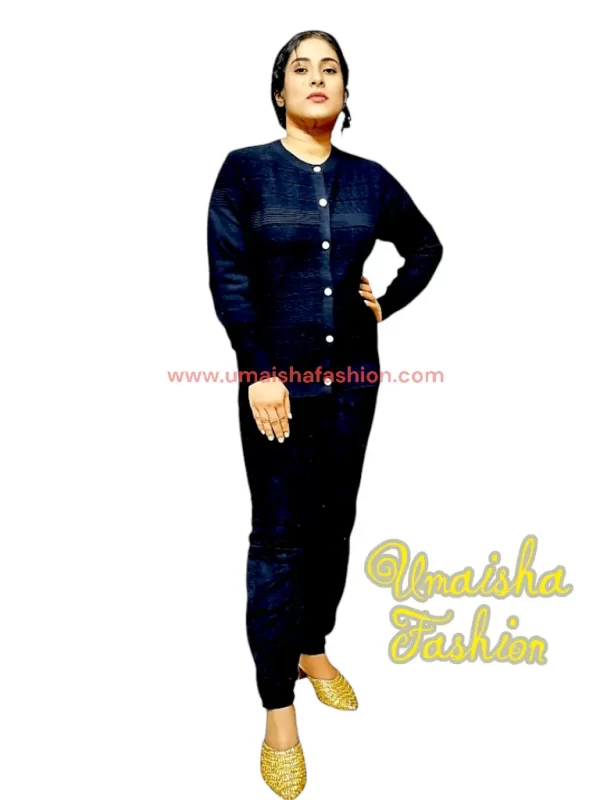Stylish comfortable and warm sweater for woman.pbd Black - Image 4