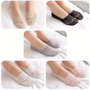 Stylish Socks For Women Lace Cotton Bottom Transparent Elastic Short Mesh Ankle Socks.